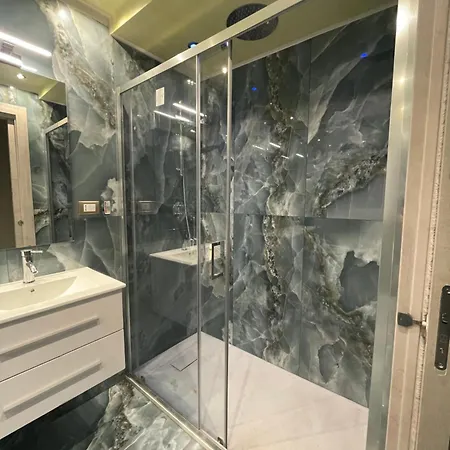 Airport Piano Superiore Appartement