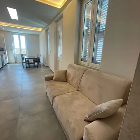 Airport Piano Superiore