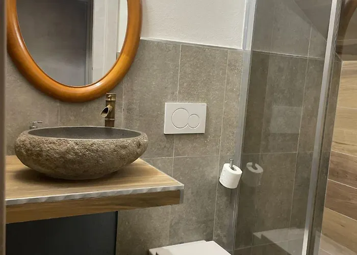 Airport Piano Superiore San Maurizio Canavese